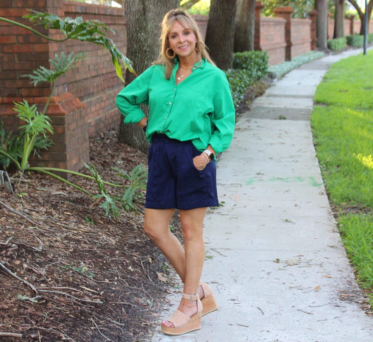 Green top + Blue pull on shorts