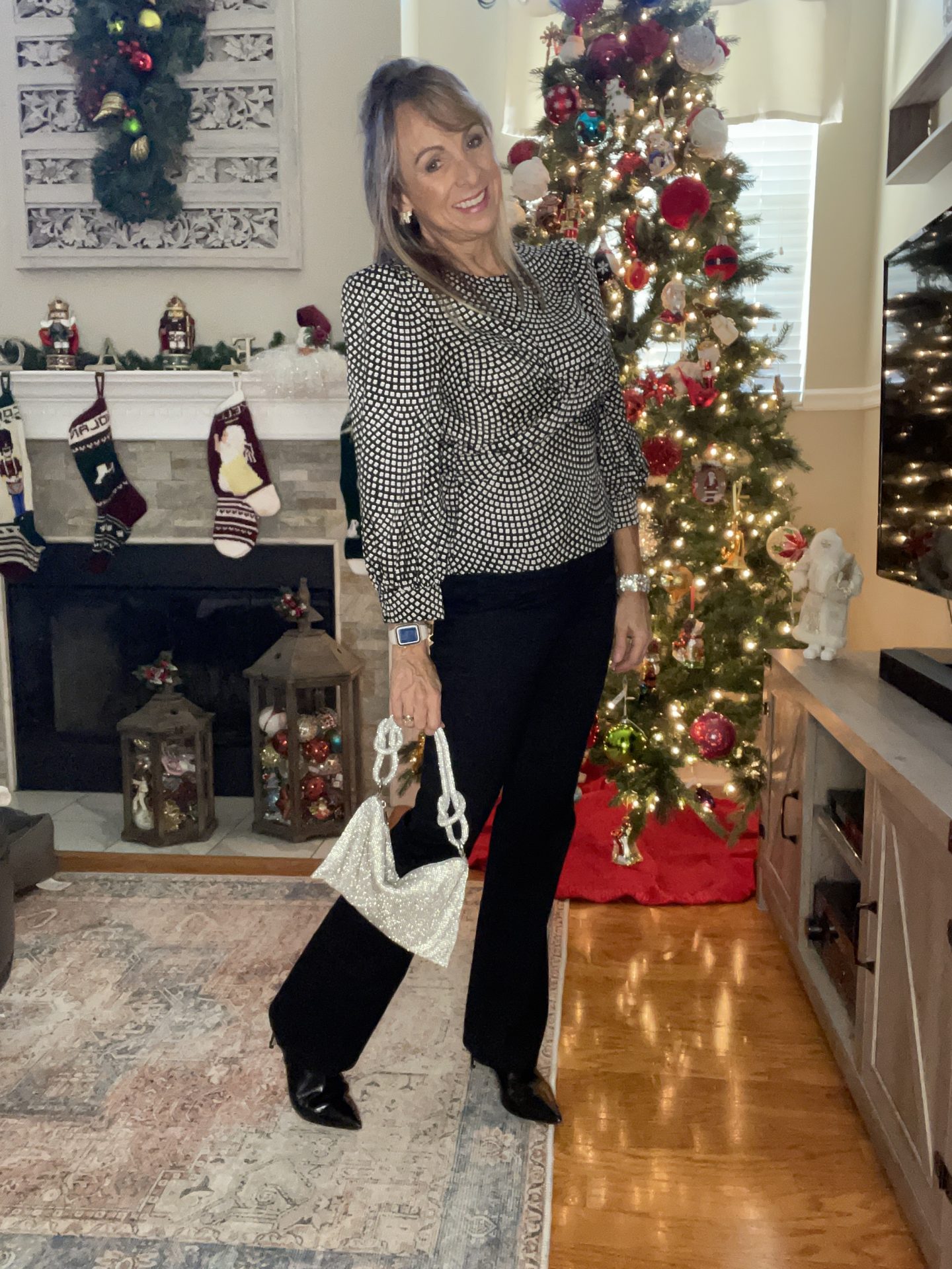 Express Holiday Outfits
Satin Wrap Top +Black Denim