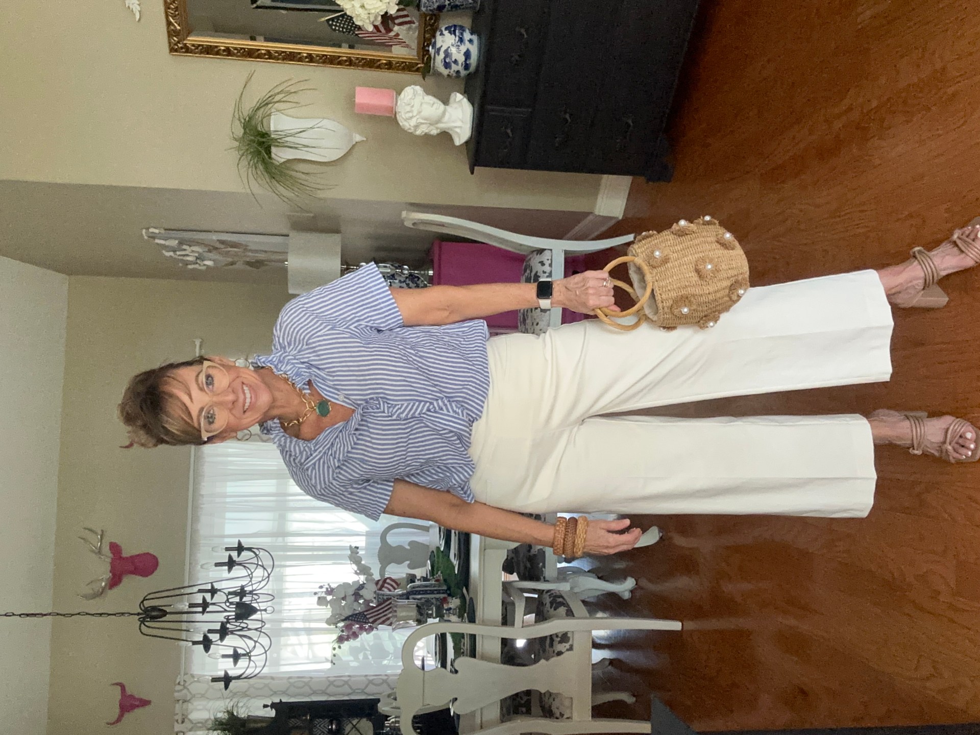 Chico's short sleeve ruffled shirt + Brigitte wide leg cropped pants
Chico's is not frumpy