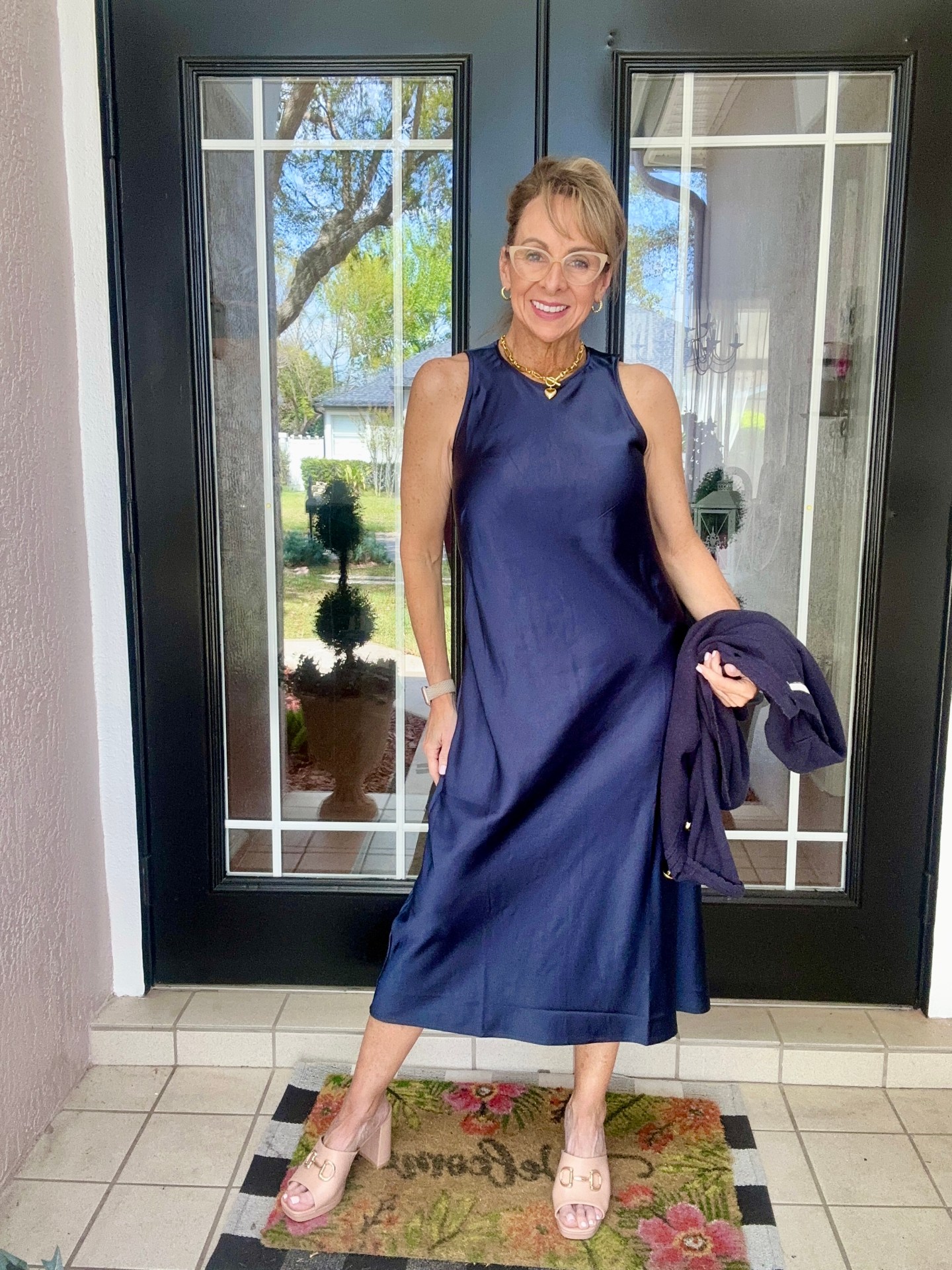 navy slip dress
spring dresses